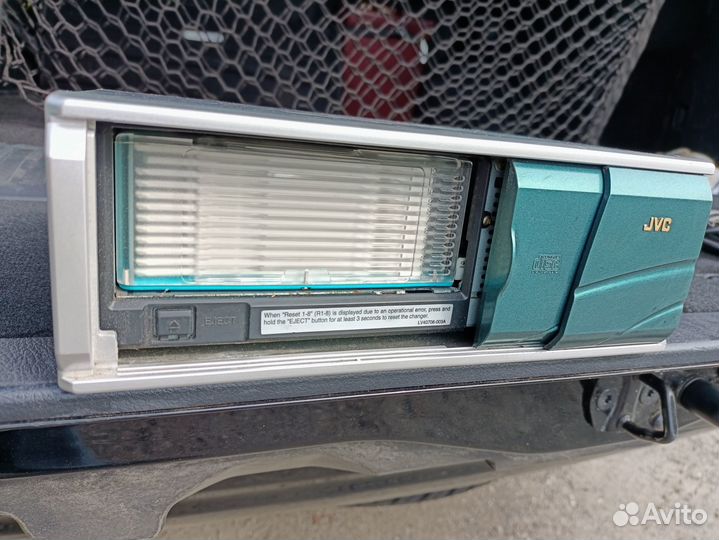CD чейнджер JVC