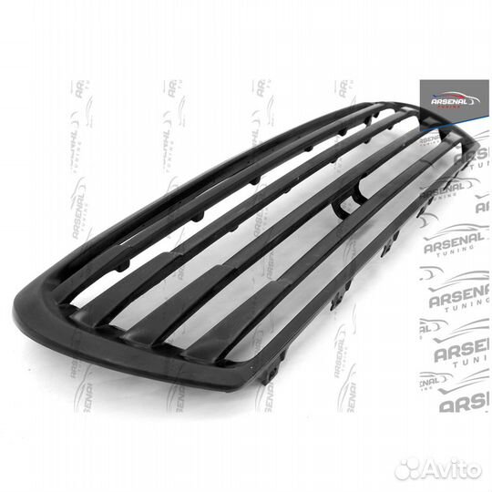 Решетка радиатора для Toyota Land Cruiser 200