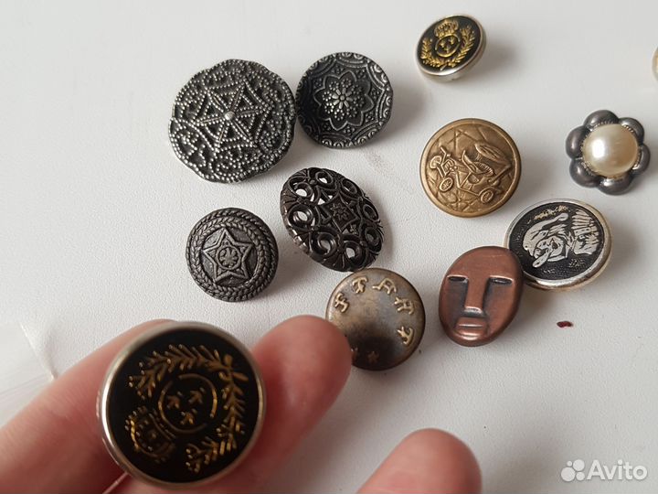 Красивые Пуговицы.одиночки 5шт