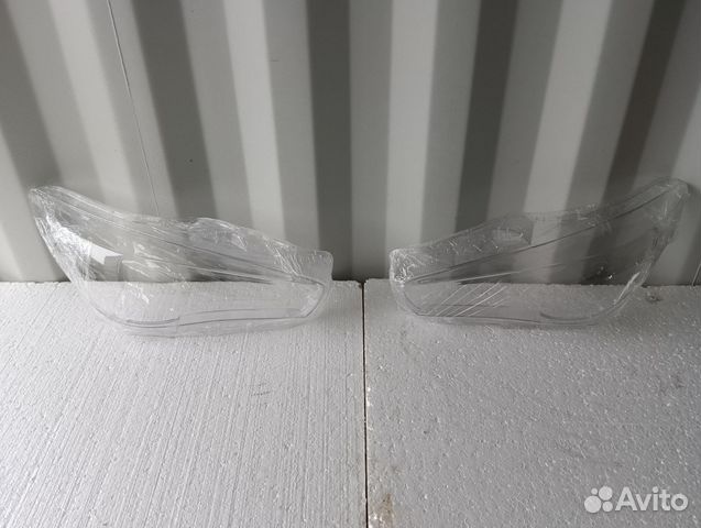 Стекло фары левое / правое Infiniti Q50