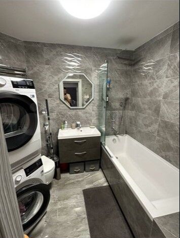 2-к. квартира, 50 м², 2/15 эт.