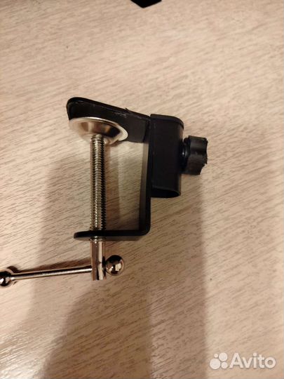 Студийный микрофон и звуковая карта