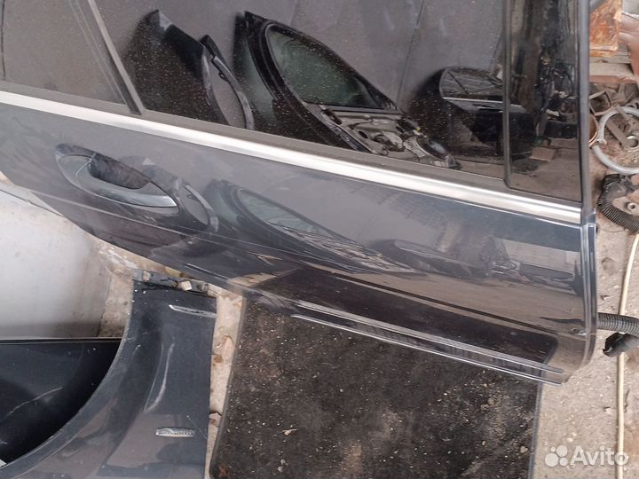 Дверь задняя правая Mercedes C-Class W204