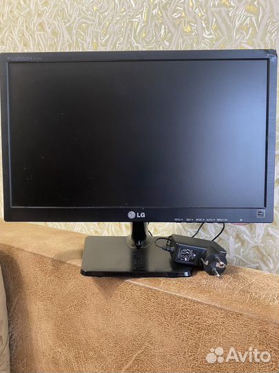 Монитор LG