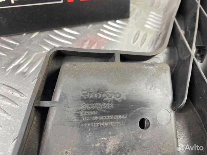 Крепление бампера переднее левое Volvo S60 V60 II