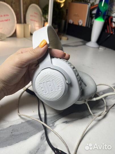 Игровые наушники JBL quantum 100