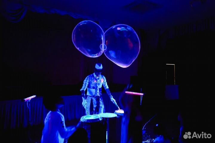 Шоу мыльных пузырей