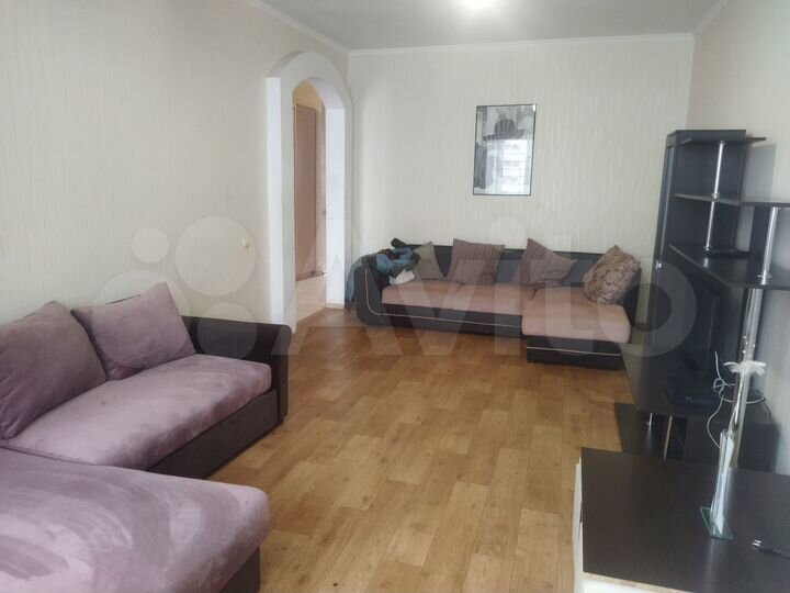 2-к. квартира, 39 м², 4/9 эт.