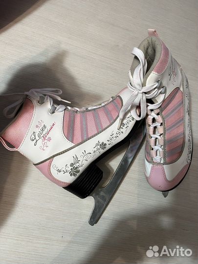 Коньки женские 37.5