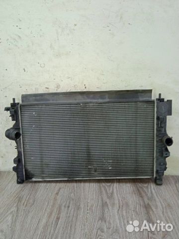 Радиатор двс передний Opel Astra J A17DTC 2012