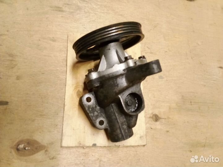 Помпа Suzuki Wagon R Wide K10A