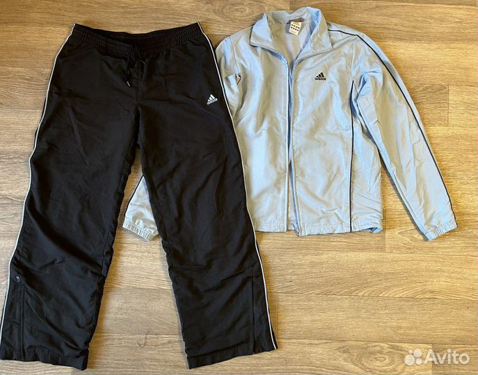 Спортивный костюм adidas