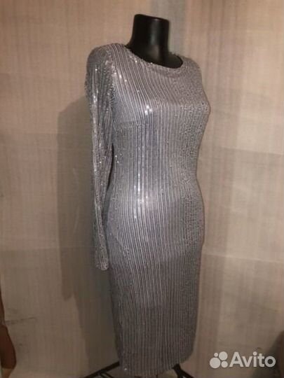 Платье в паетках