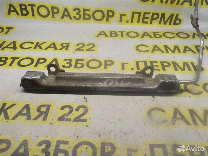 Рейка топливная (рампа) Toyota Corolla (E150) 200