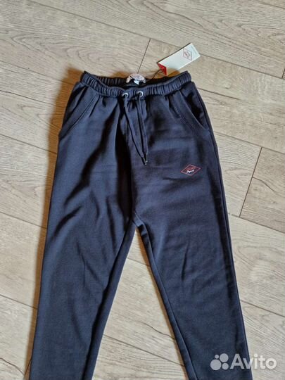 Новые штаны Lee Cooper