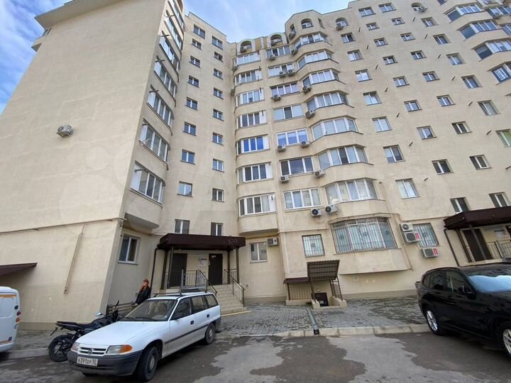 2-к. квартира, 73,7 м², 4/9 эт.