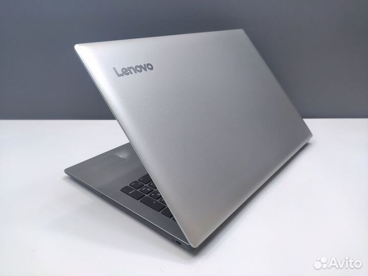 Ноутбук Lenovo Ideapad 330