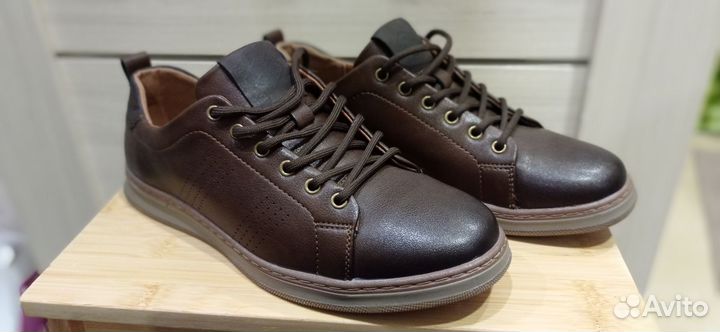 Кожаные ботинки