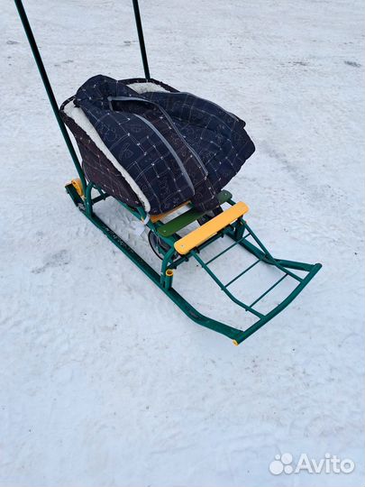 Детские санки на колесах