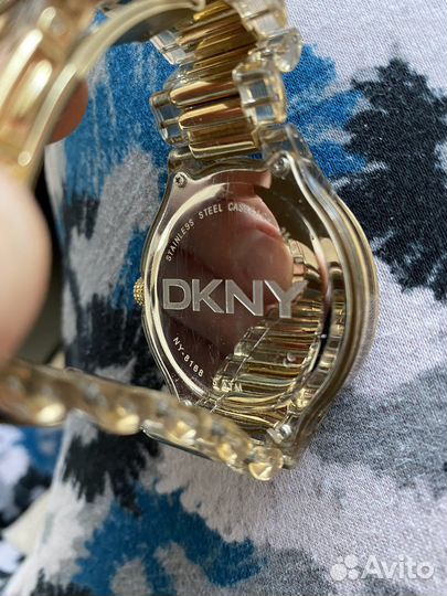 Часы dkny женские