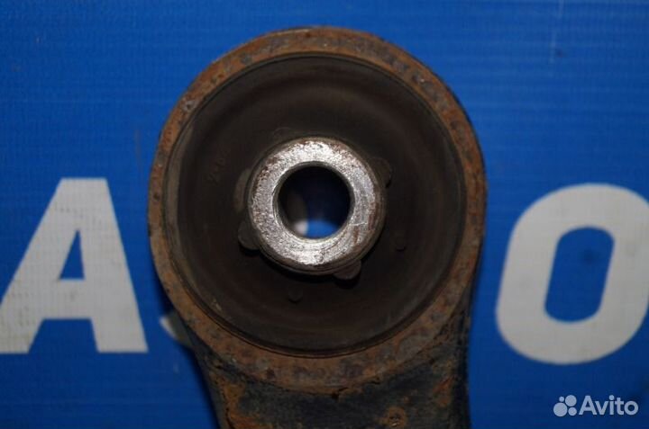 Рычаг передний правый Peugeot 308 1.6 EP6 2008