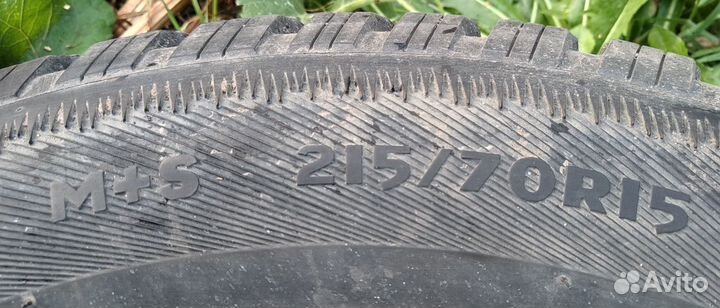 Arctic Claw Winter TXI 215/70 R15