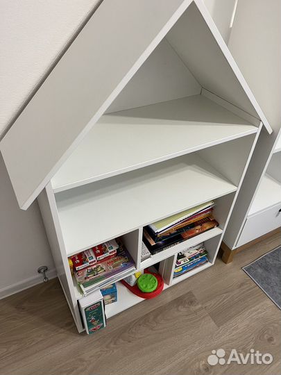 Шкаф (стеллаж) домик