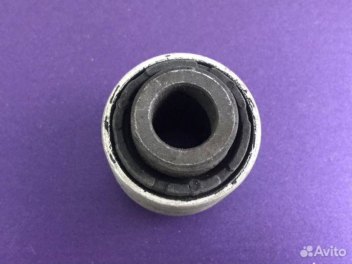 Сайлентблок рычага задней подвески VW Tiguan 1