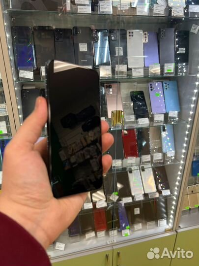 Samsung s22 plus 256 gb состояние нового.магазин