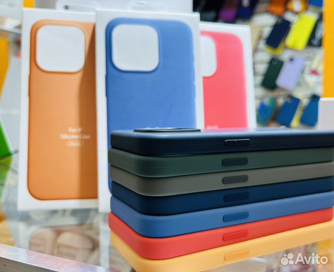 Чехлы на iPhone sillicone case magsafe анимация