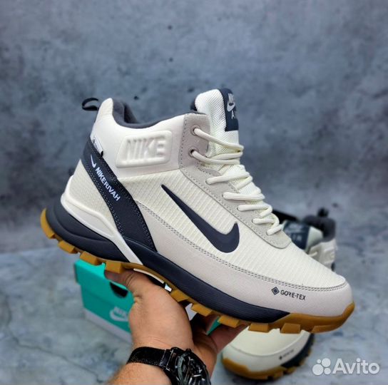 Кроссовки зимние Nike Gore tex