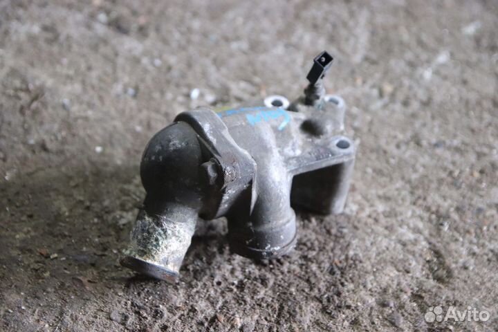 Термостат на Мицубиси Галант 8