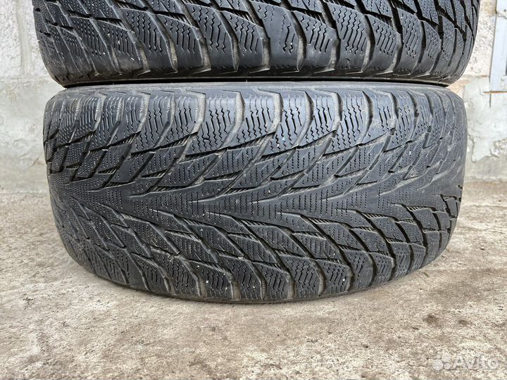 Nokian Tyres Hakkapeliitta R2 225/50 R17