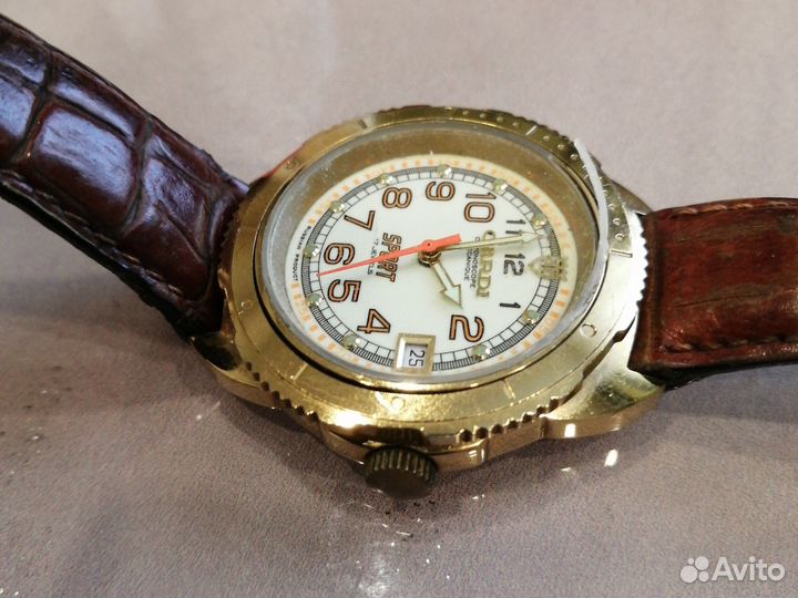Винтажные мужские часы нерабочие