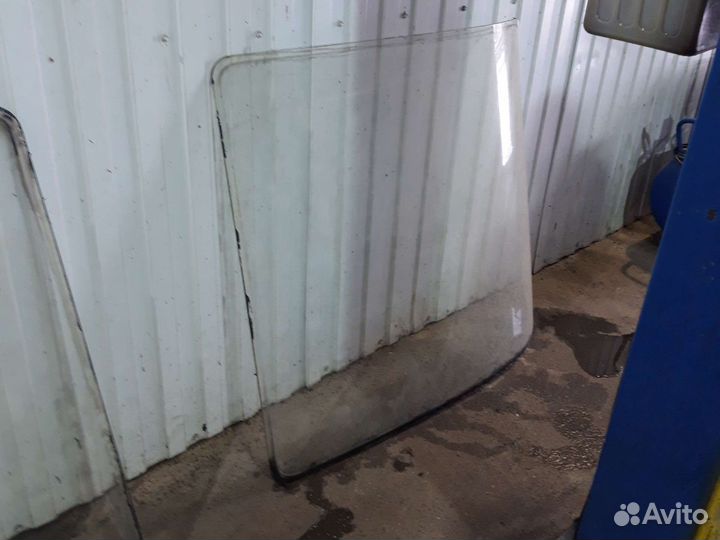 Лобовое стекло паз автобус