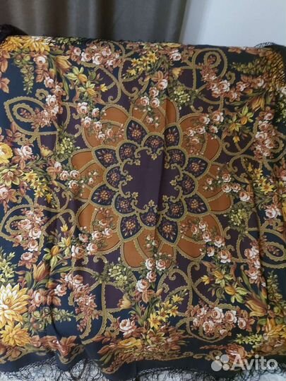 Павлопосадская шаль (платок) Цыганка Аза, вид 19