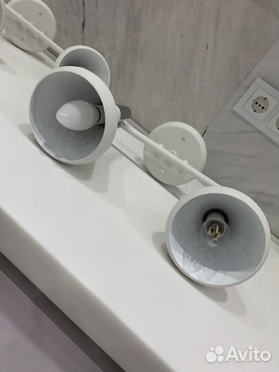 Светильник настенный