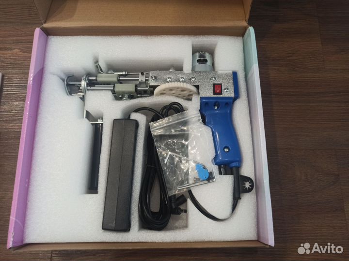 Тафтинговый пистолет для ковровой вышивки