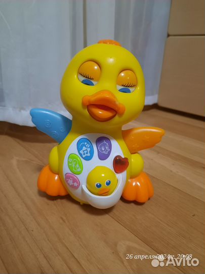 Игрушка развивающая Утка