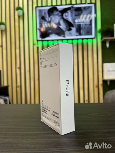 iPhone 15 Pro, 128 ГБ