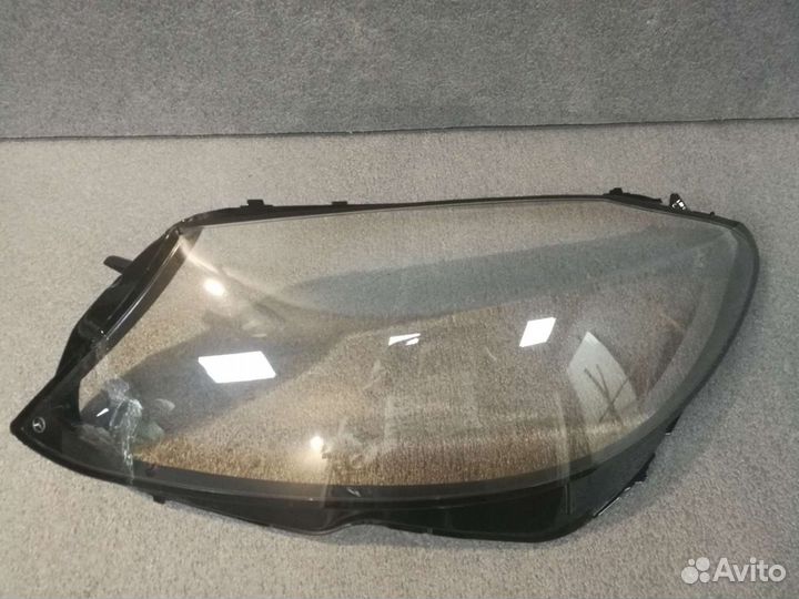 Стекло Фары Левое Mercedes-Benz W205