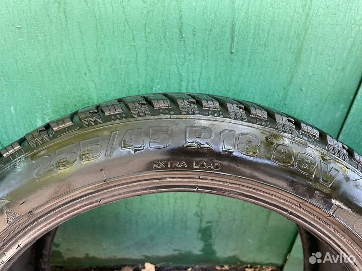 Tigar Winter 235/45 R18 98V