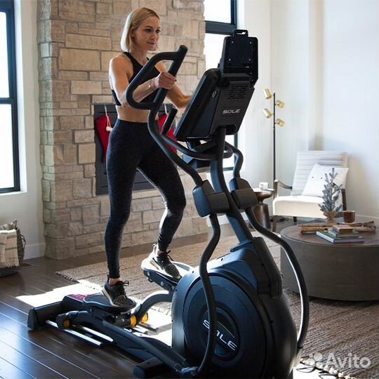 Эллиптический тренажер Sole E35 2019