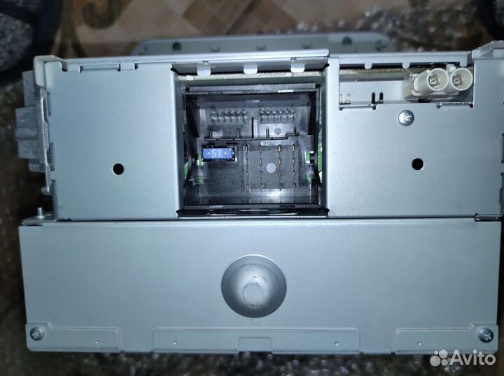 Магнитола штатная для Volkswagen Touareg 2