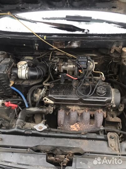 Mitsubishi Space Runner на разбор 1.8 4G93