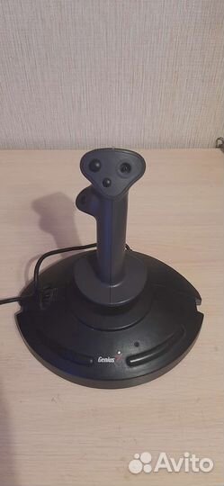 Игровой джойстик