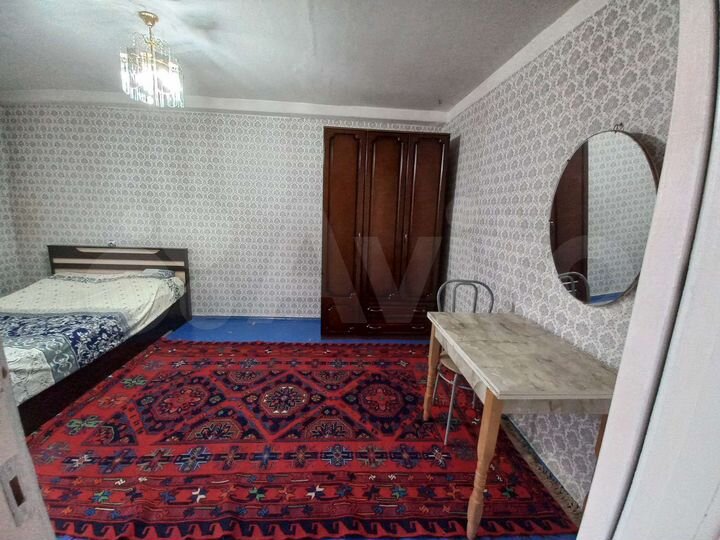 Комната 82 м² в 4-к., 4/5 эт.