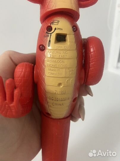 Игрушка ящерица roboalive