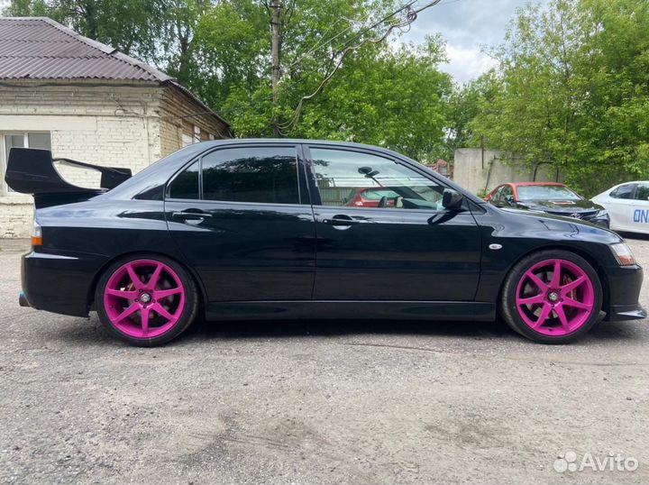 R18 Yokohama Parada Spec-2 225/40, PCD 5x114.3 DIA 67.1