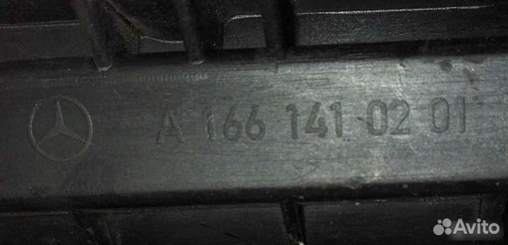 Mercedes W168 A Коллектор впускной 1.4 A1661410201